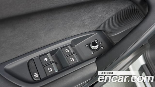 Audi SQ5 (FY) 3.0 TFSI Quattro Sportback 2023 — фото 35