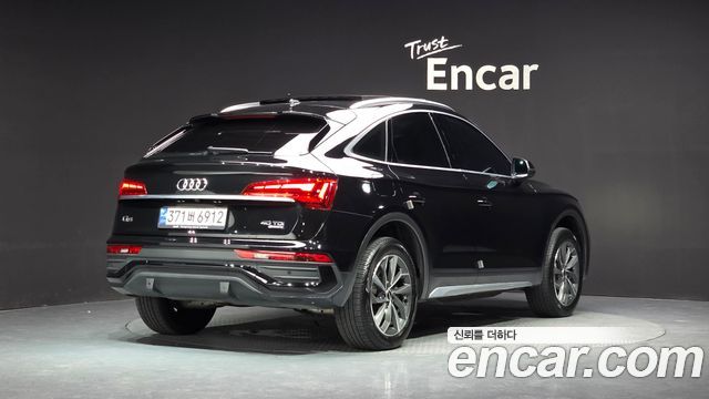 Audi Q5 (FY) 40 TDI Quattro Sportback 2022 — фото 2