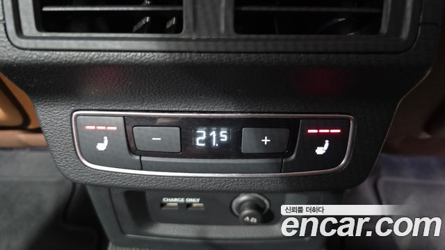 Audi Q5 (FY) 40 TDI Quattro Sportback 2022 — фото 20