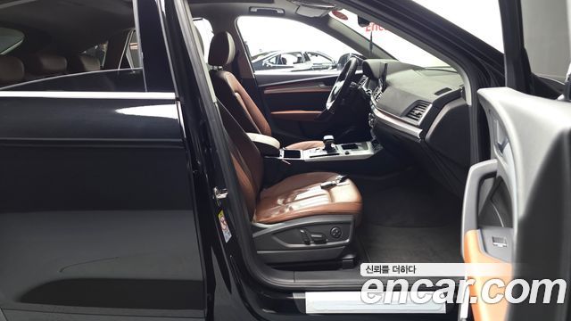 Audi Q5 (FY) 40 TDI Quattro Sportback 2022 — фото 26