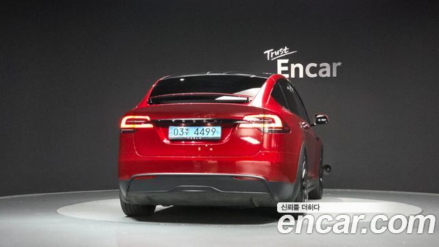 Tesla Model X AWD 2024 — фото 4