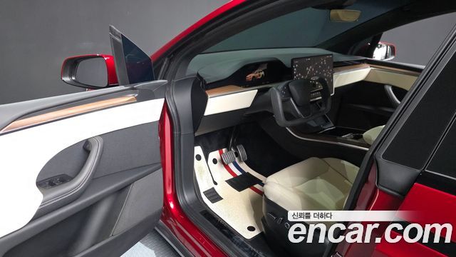 Tesla Model X AWD 2024 — фото 10