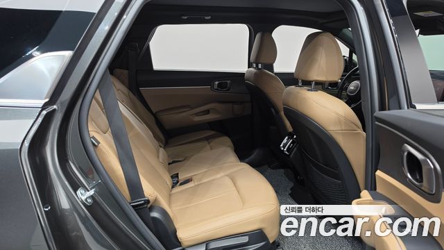 Kia Sorento (IV) Gasoline 2.5T 2WD Prestige 2024 — фото 11