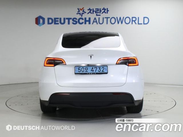 Tesla Model Y RWD 2023 — фото 4