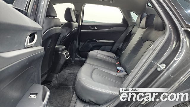 Kia K5 (III) 2.0 LPI(Renter car) Strandard 2022 — фото 11