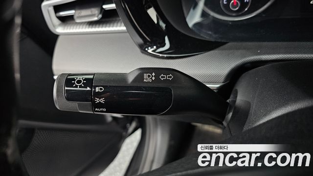 Kia K5 (III) 2.0 LPI(Renter car) Strandard 2022 — фото 29