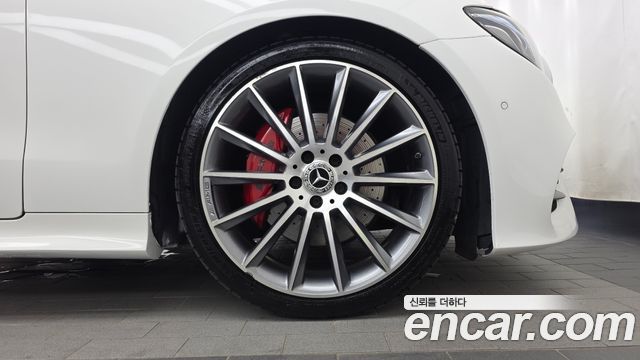Mercedes-Benz E-Class (W213) E220d Cabriolet 2018 — фото 21