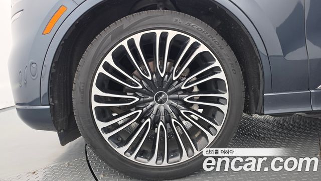 Lincoln Aviator (II) 3.0 Black Label AWD 2020 — фото 5