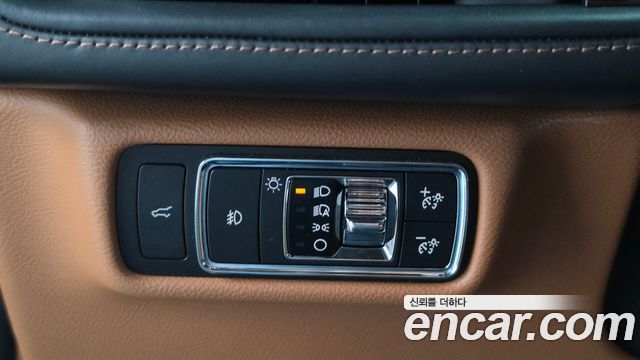 Lincoln Aviator (II) 3.0 Black Label AWD 2020 — фото 20
