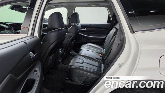 Hyundai Santa Fe Diesel 2.2 2WD Prestige 2021 — фото 11