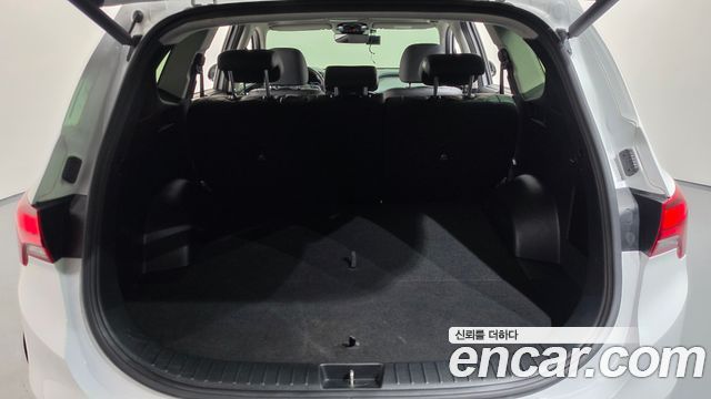 Hyundai Santa Fe Diesel 2.2 2WD Prestige 2021 — фото 17