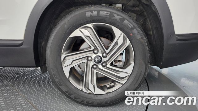 Hyundai Santa Fe Diesel 2.2 2WD Prestige 2021 — фото 21