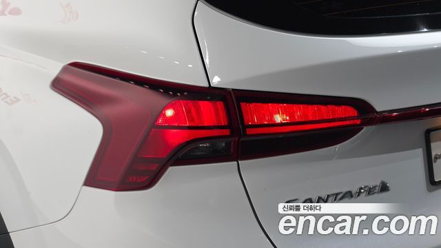 Hyundai Santa Fe Diesel 2.2 2WD Prestige 2021 — фото 23