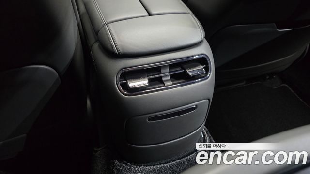 Genesis G90 (RS4) Gasoline 3.5 Turbo AWD Black 2026 — фото 33