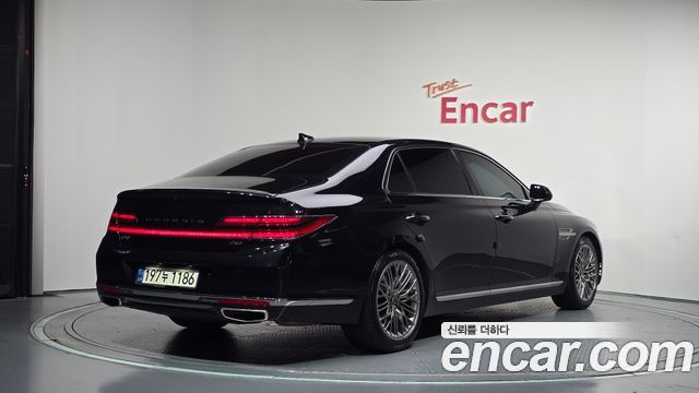 Genesis G90 3.3 T AWD Premium 2021 — фото 2