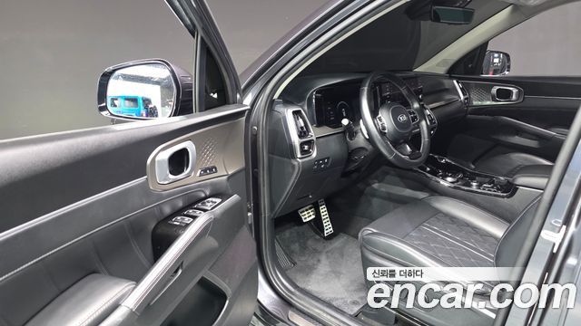 Kia Sorento (IV) Gasoline 2.5T 2WD Signature 2021 — фото 11