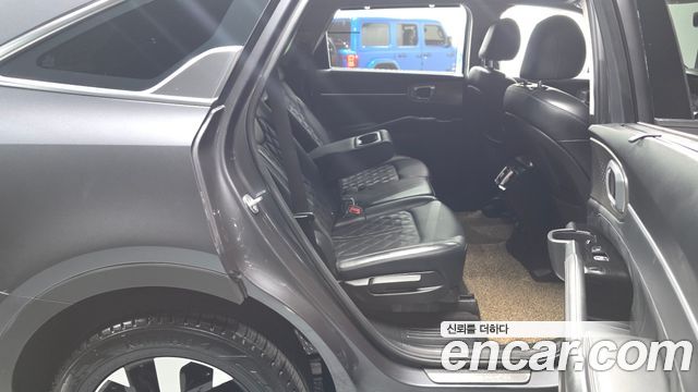 Kia Sorento (IV) Gasoline 2.5T 2WD Signature 2021 — фото 12