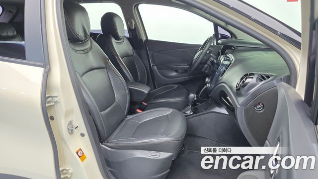 Renault Korea QM3 LE 2016 — фото 11