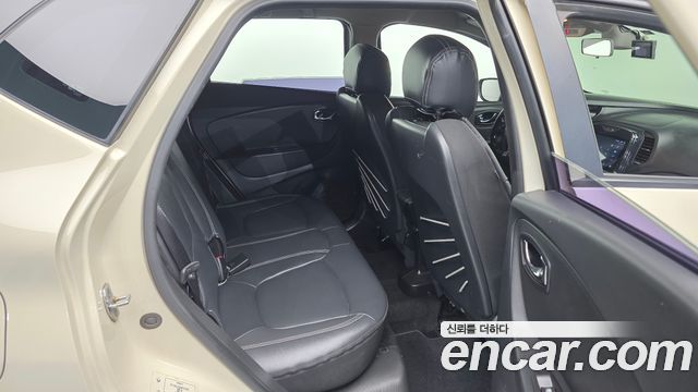 Renault Korea QM3 LE 2016 — фото 12