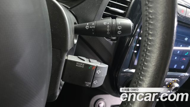 Renault Korea QM3 LE 2016 — фото 19