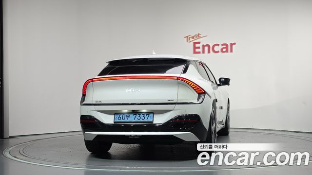 Kia EV6 Long Range GT Line 2022 — фото 4