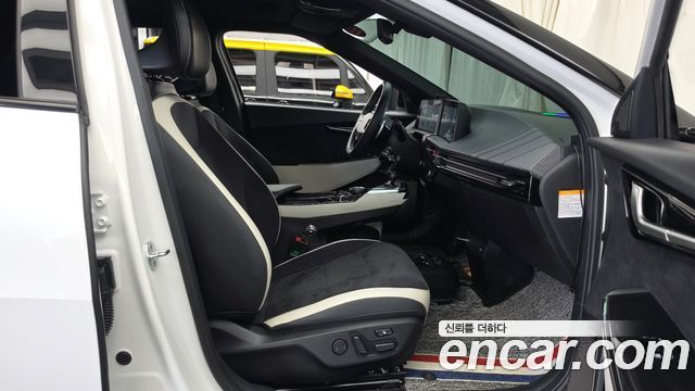 Kia EV6 Long Range GT Line 2022 — фото 11