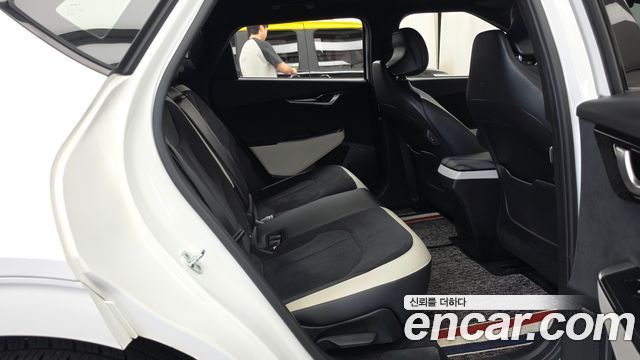 Kia EV6 Long Range GT Line 2022 — фото 12