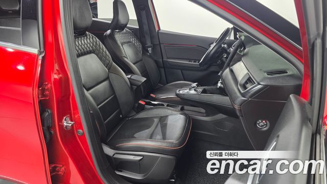 Renault Korea Captur 1.3 TCe Edition Paris 2021 — фото 11