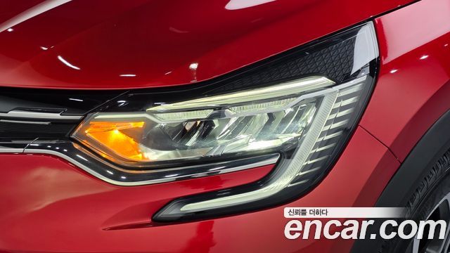 Renault Korea Captur 1.3 TCe Edition Paris 2021 — фото 22