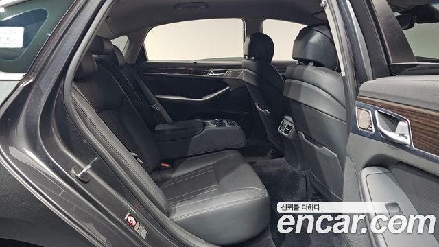 Genesis G80 3.3 GDI AWD Premium Luxury 2018 — фото 15