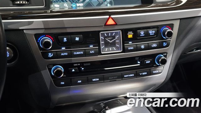 Genesis G80 3.3 GDI AWD Premium Luxury 2018 — фото 34