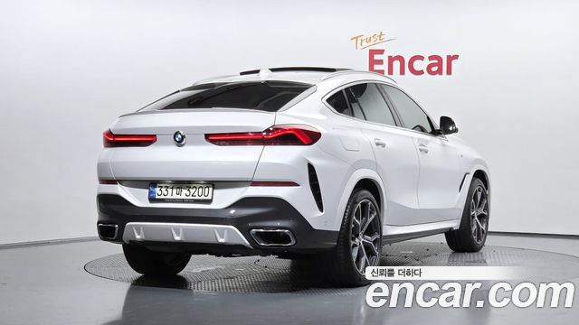 BMW X6 (G06) xDrive40i M Sport 2021 — фото 2