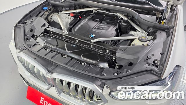 BMW X6 (G06) xDrive40i M Sport 2021 — фото 6