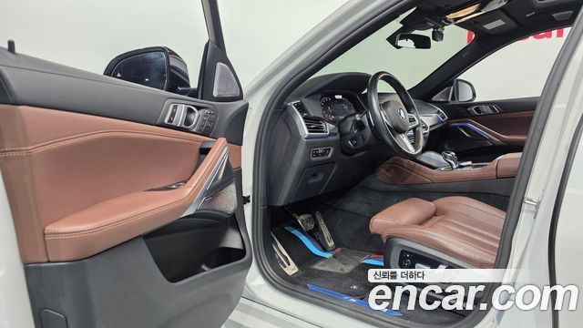 BMW X6 (G06) xDrive40i M Sport 2021 — фото 10