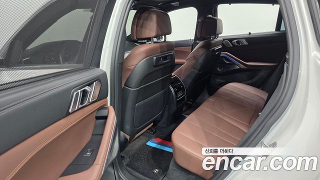 BMW X6 (G06) xDrive40i M Sport 2021 — фото 12