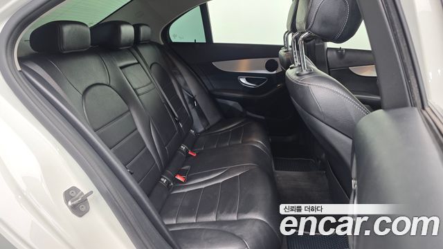 Mercedes-Benz C-Class (W205) C220 d 4MATIC 2016 — фото 12