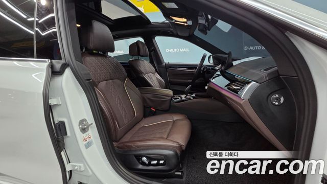 BMW 6 Series GT (G32) 640i xDrive M Sport 2023 — фото 17