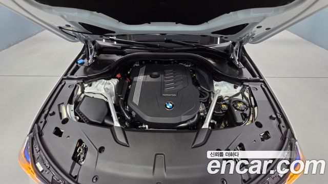 BMW 6 Series GT (G32) 640i xDrive M Sport 2023 — фото 22