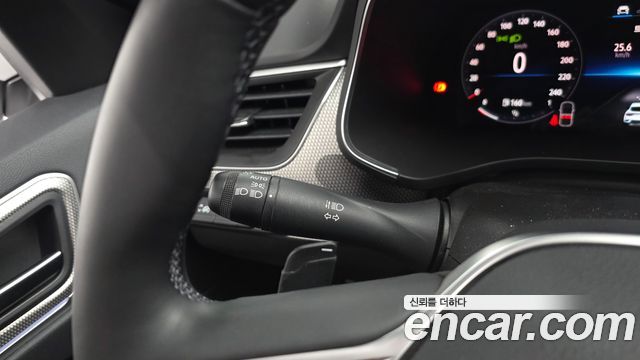 Renault Korea XM3 1.6 GTe Inspire 2024 — фото 27