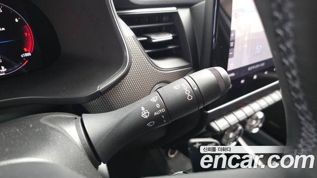 Renault Korea XM3 1.6 GTe Inspire 2024 — фото 28