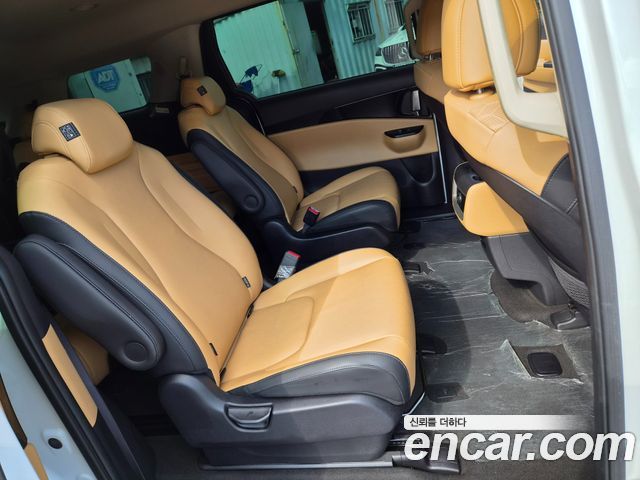 Kia Carnival (IV) Diesel 9-Seater Prestige 2021 — фото 21