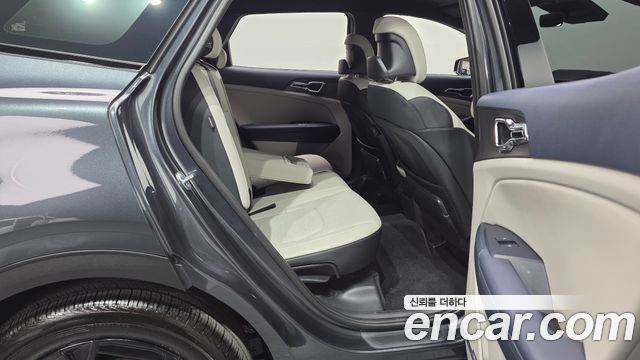 Kia Sportage (V) Gasoline 1.6 Turbo 4WD Signature X Line 2026 — фото 11