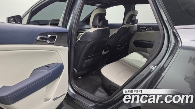 Kia Sportage (V) Gasoline 1.6 Turbo 4WD Signature X Line 2026 — фото 12