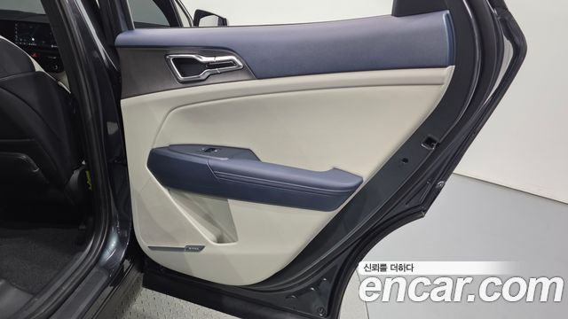 Kia Sportage (V) Gasoline 1.6 Turbo 4WD Signature X Line 2026 — фото 25