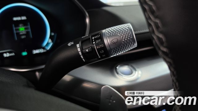 Genesis G80 (RG3) Gasoline 2.5 Turbo AWD 2024 — фото 38