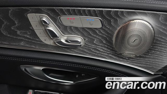 Mercedes-Benz E-Class (W213) E350 4MATIC AMG Line 2022 — фото 20