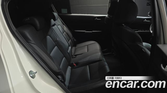 Kia Sportage The Bold Gasoline Prestige 2020 — фото 11