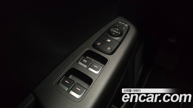 Kia Sportage The Bold Gasoline Prestige 2020 — фото 17