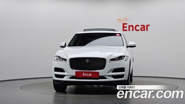 Jaguar F-PACE 20d Prestige 2018 — фото 3