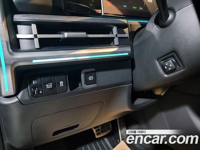 Hyundai Santa Fe (MX5) HEV 1.6 2WD Calligraphy 2024 — фото 18